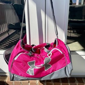 Under Armour Gym Bag• Gently Used